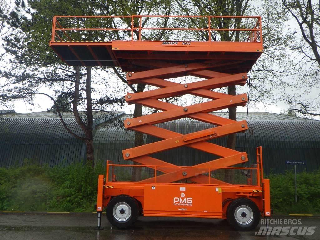 JLG 210-25 Piattaforme a pantografo