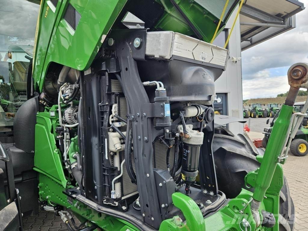John Deere 6R195 Trattori