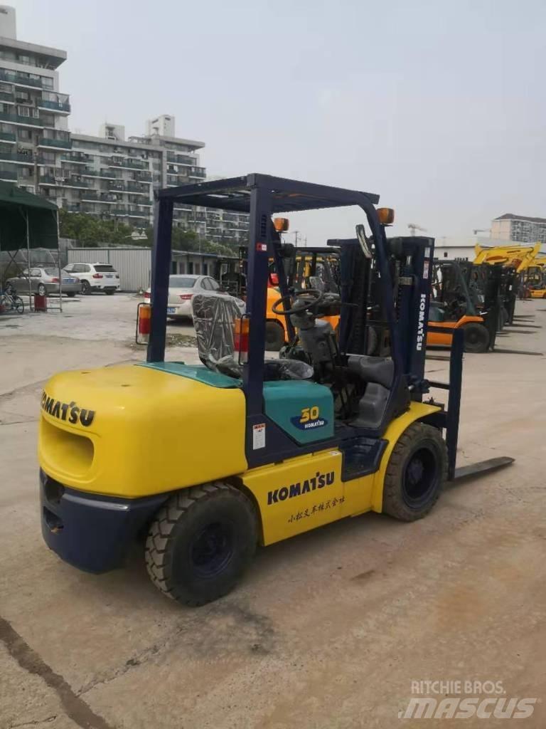 Komatsu FD 30 T-14 Carrelli elevatori diesel