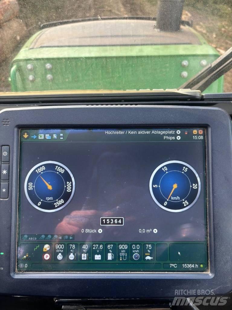 John Deere 1110 E Forwarder