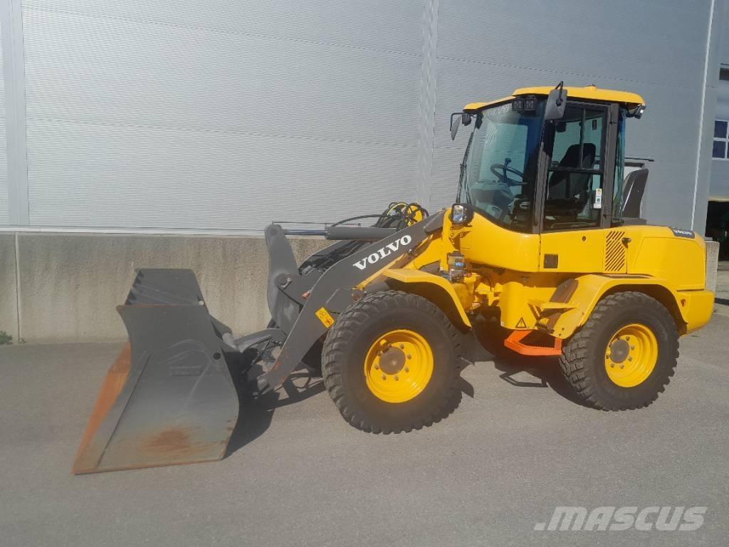 Volvo L35GS Pale gommate