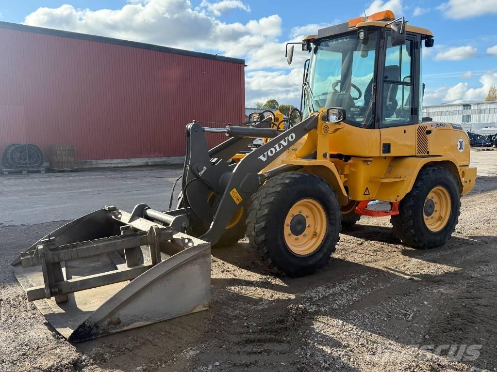 Volvo L30G Speeder Pale gommate