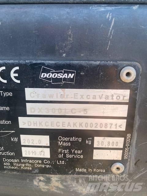Doosan DX 300 LC-5 Escavatori cingolati