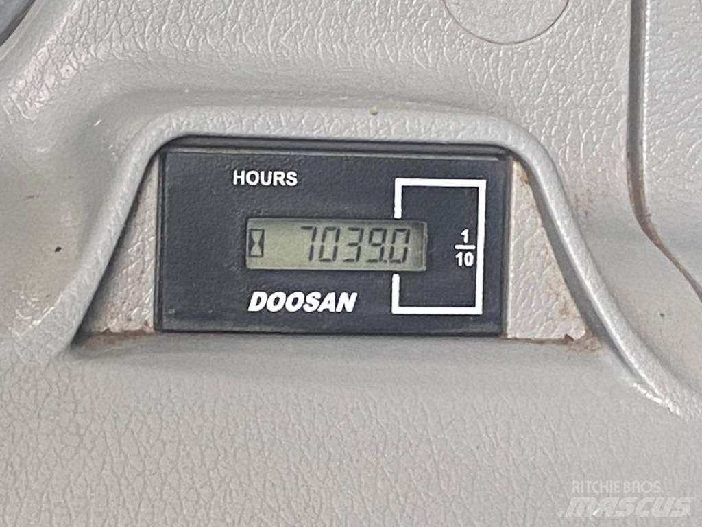 Doosan DX 300 LC-5 Escavatori cingolati
