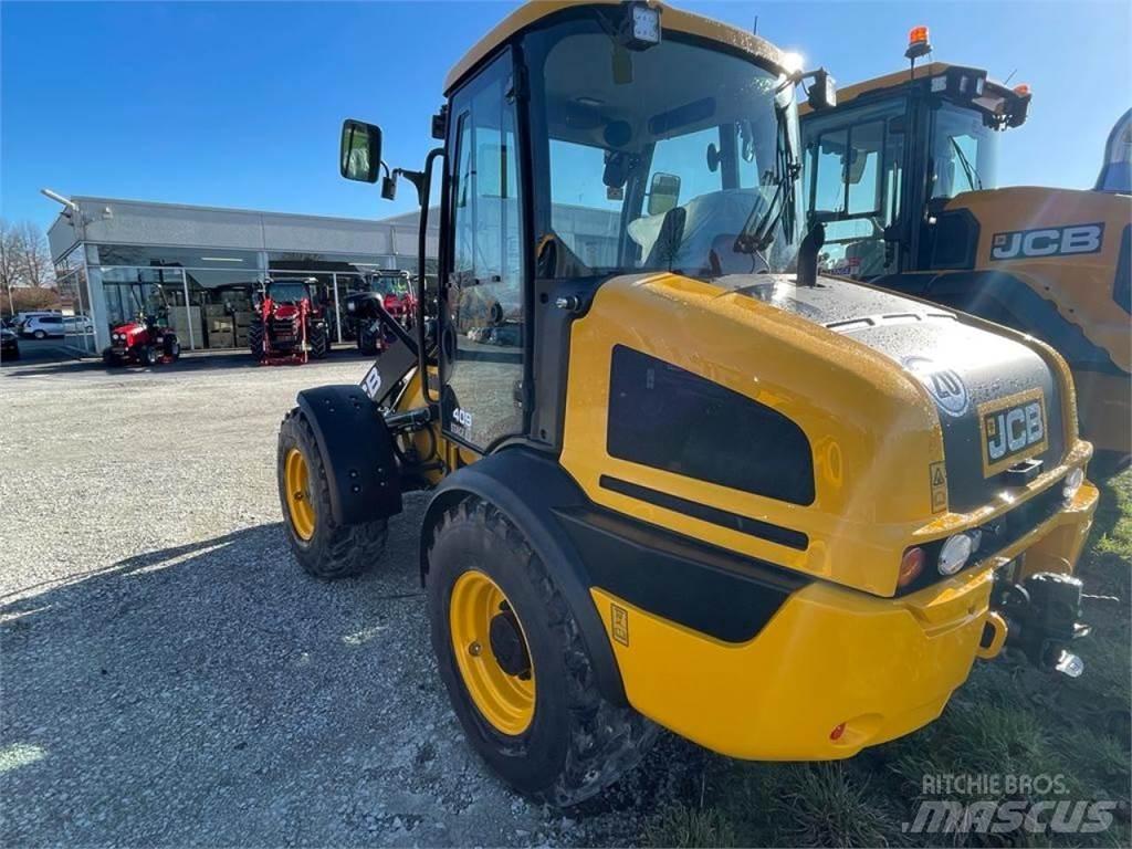 JCB 409 Pale gommate