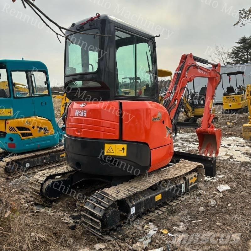 Kubota U 30 Miniescavatori