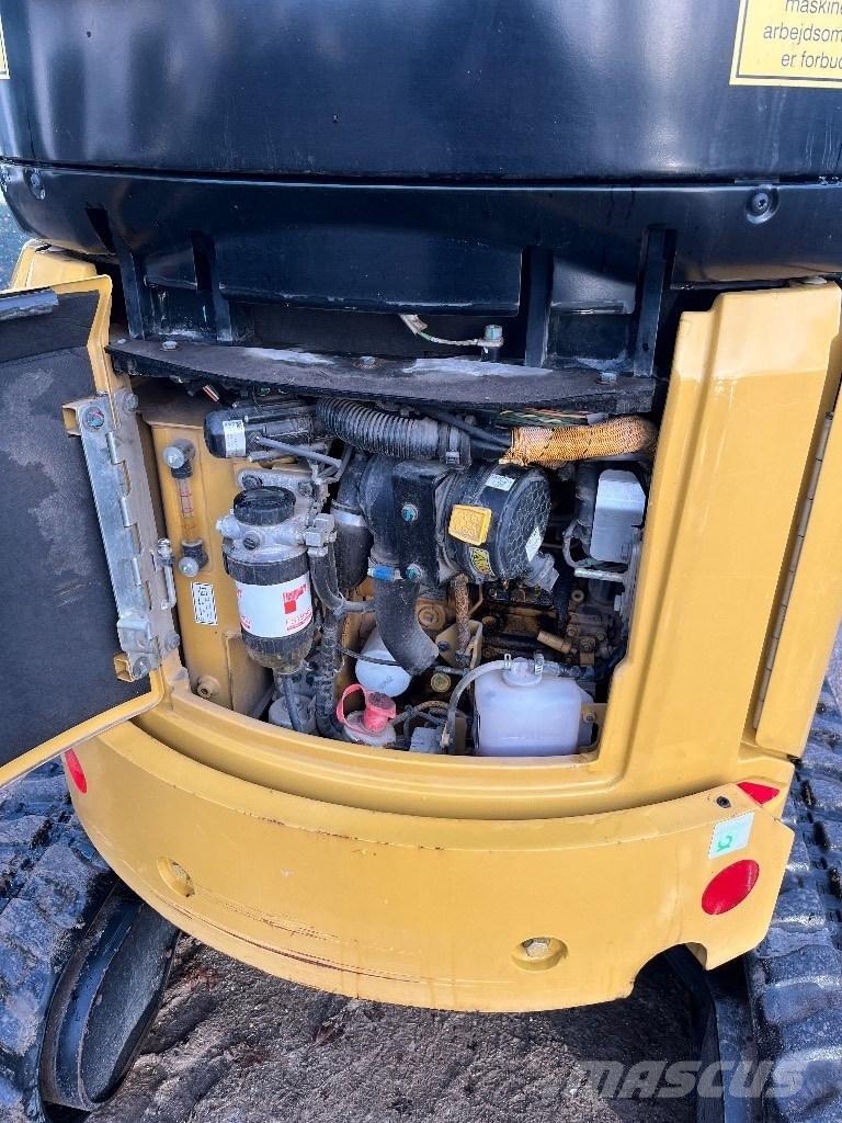 CAT 302 Miniescavatori