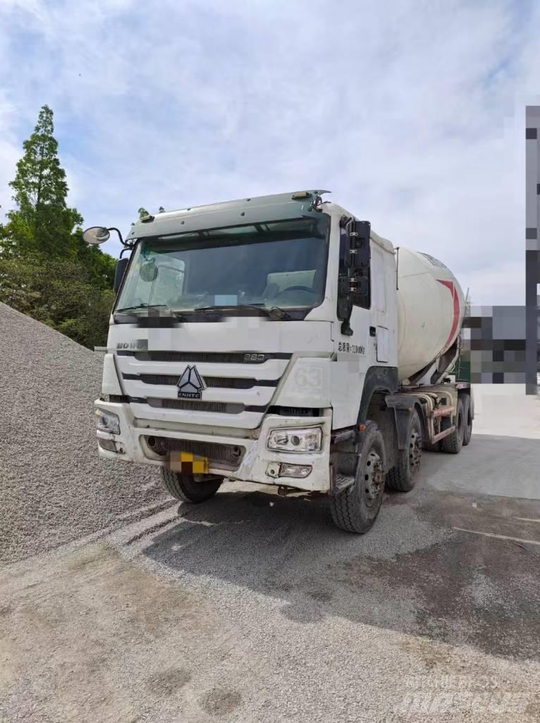 Howo 搅拌车 750 Autobetoniere