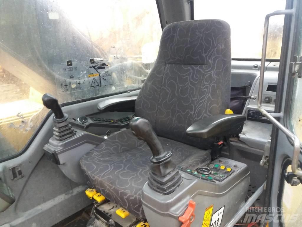 Volvo EC 240 B LC Escavatori cingolati