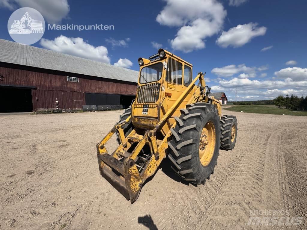 Volvo BM 840 Pale gommate