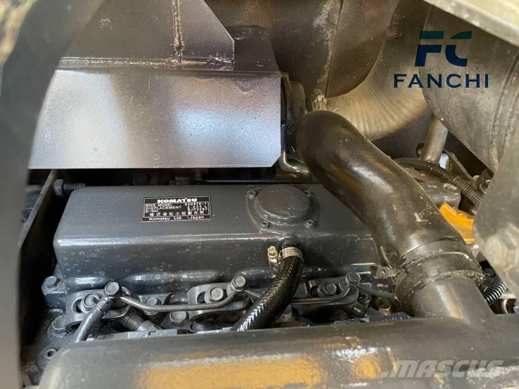 Komatsu PC 56 Miniescavatori