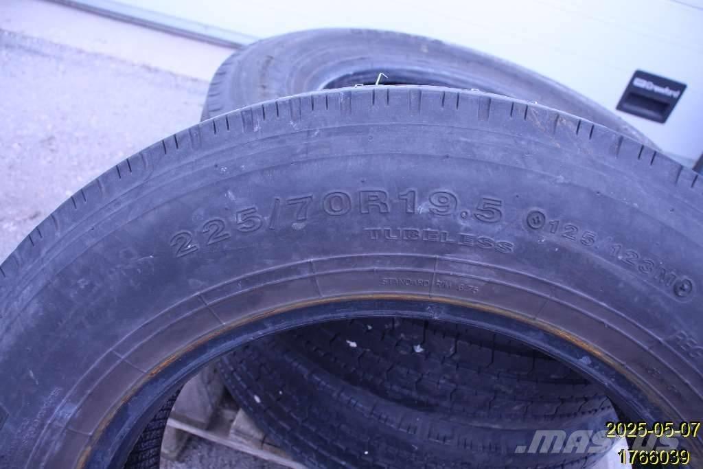 Goodride CR960A Pneumatici, ruote e cerchioni