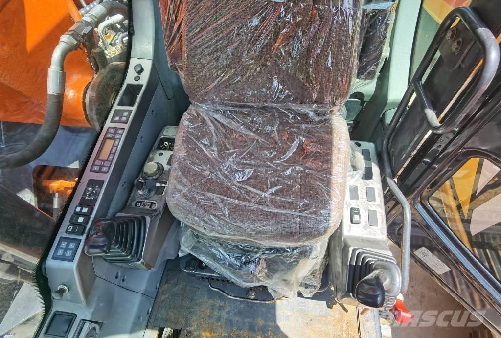 Doosan DX 225 LC Escavatori cingolati