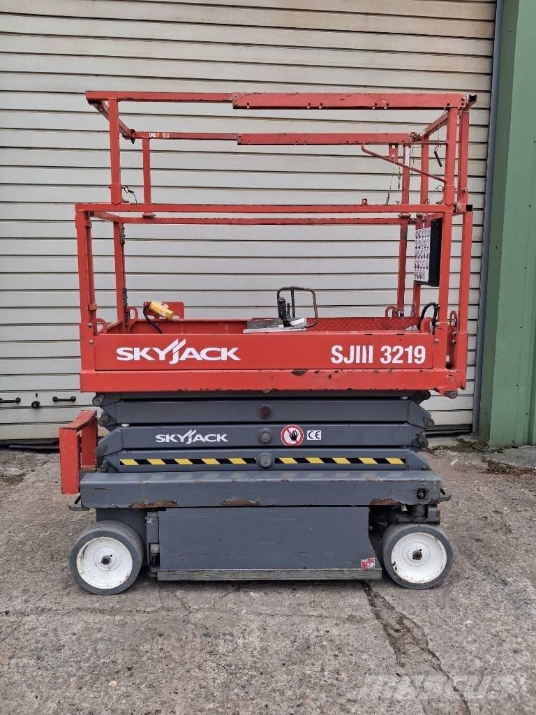 SkyJack SJ III 3219 Piattaforme a pantografo