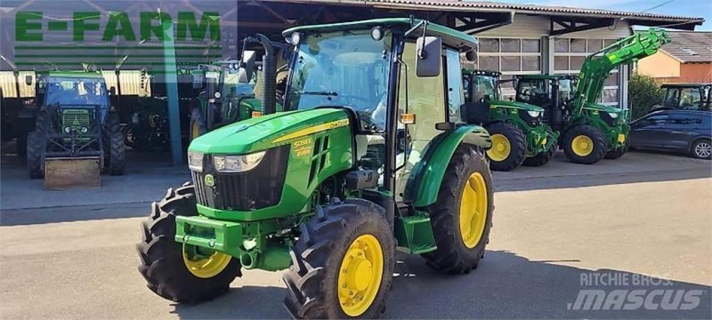 John Deere 5058e Trattori