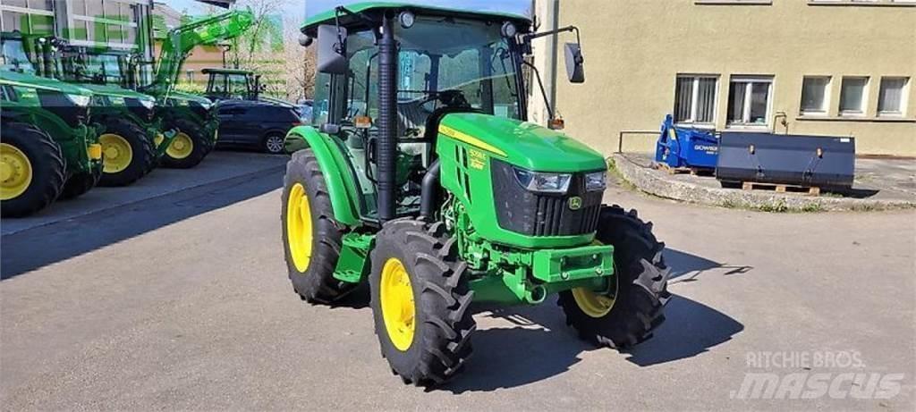 John Deere 5058e Trattori