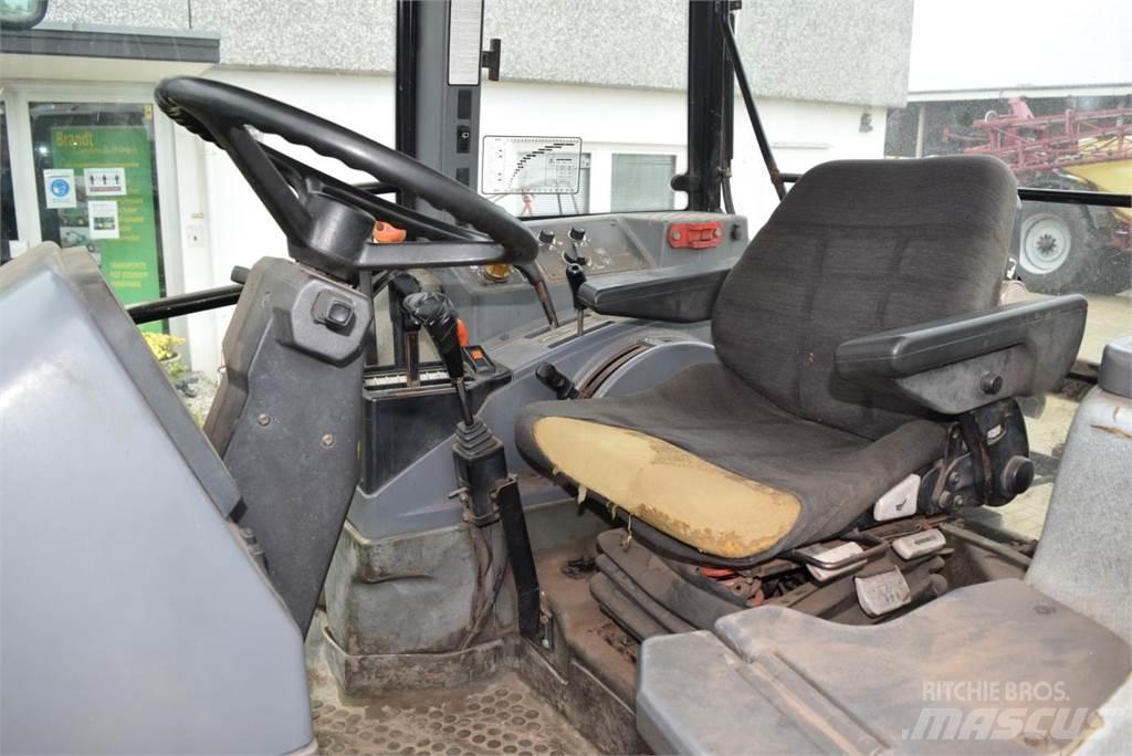 New Holland 8340 Trattori