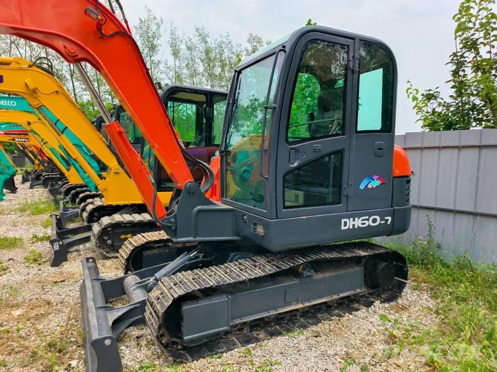 Doosan DH 60-7 Miniescavatori