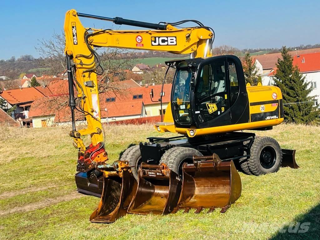 JCB JS 145 W Escavatori gommati
