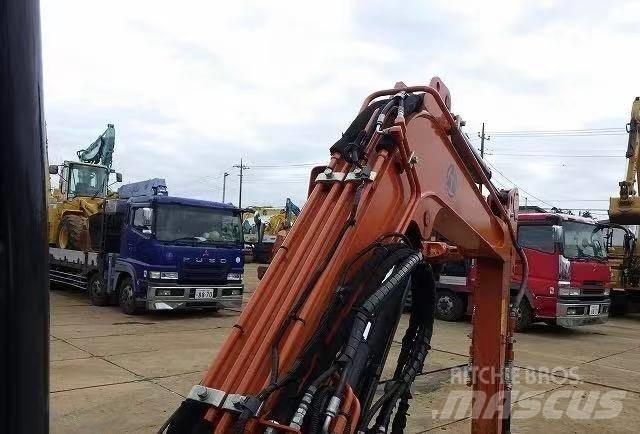 Hitachi 30 Miniescavatori