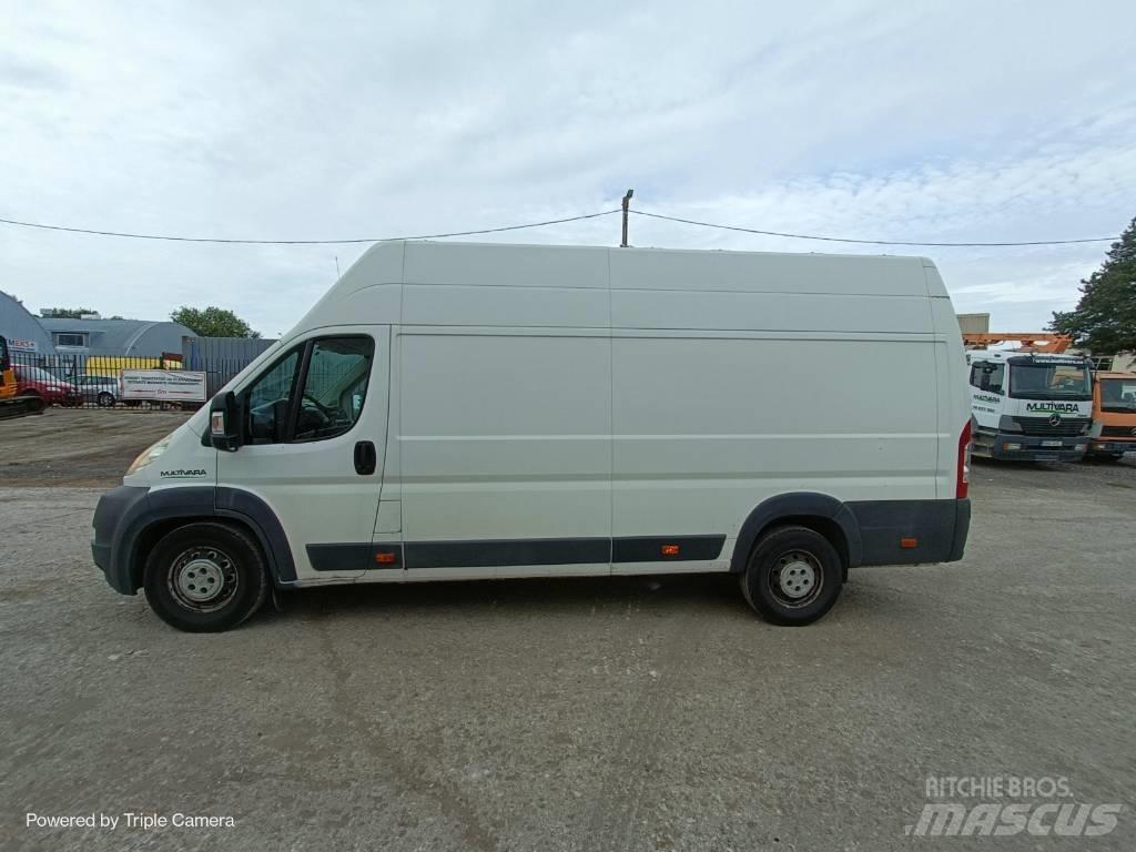 Peugeot Boxer Furgone chiuso