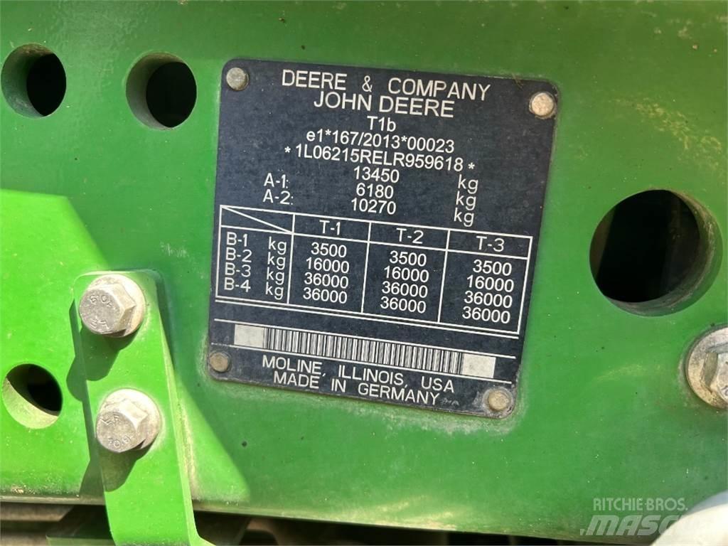 John Deere 6215R Trattori