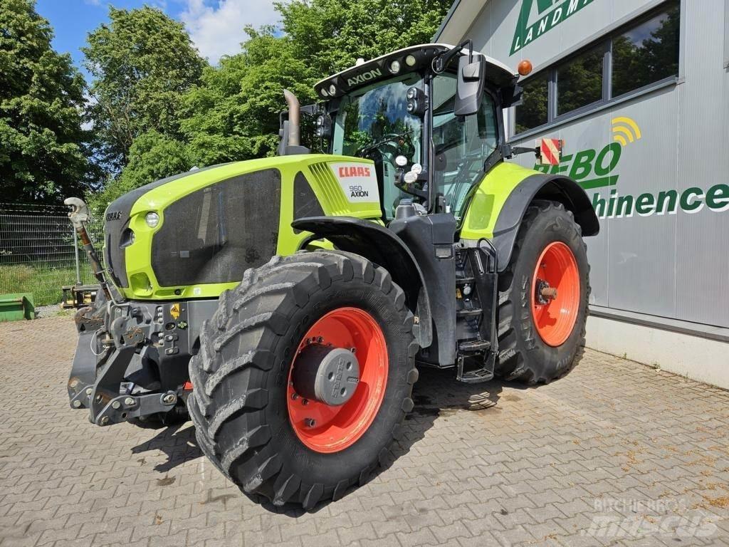 CLAAS AXION 960 Trattori