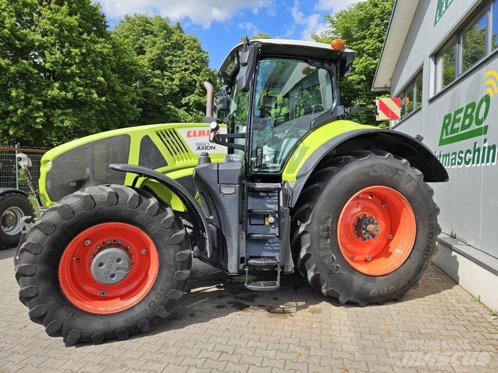 CLAAS AXION 960 Trattori