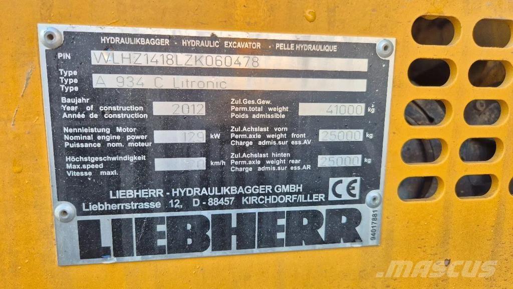 Liebherr A 934 C Movimentazione rifiuti