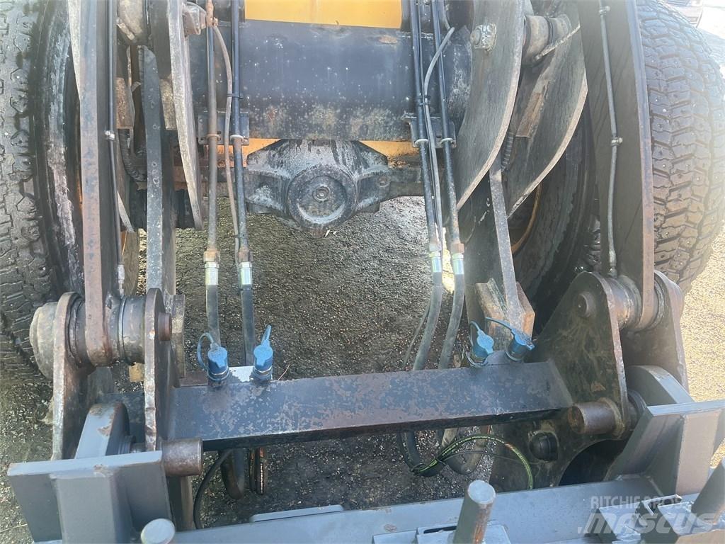 Ljungby L 10 Pale gommate