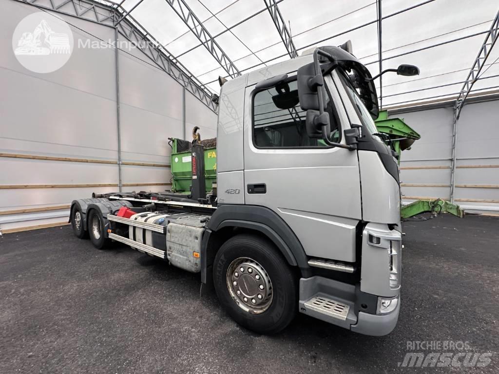 Volvo FM 420 Camion con gancio di sollevamento