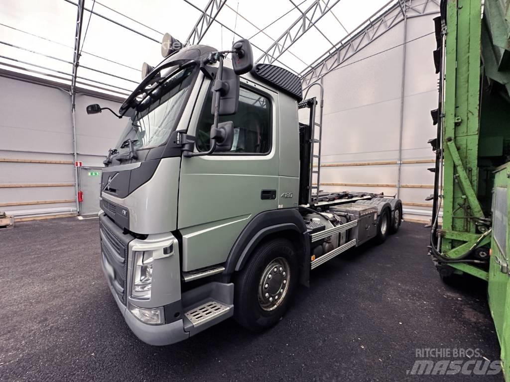 Volvo FM 420 Camion con gancio di sollevamento