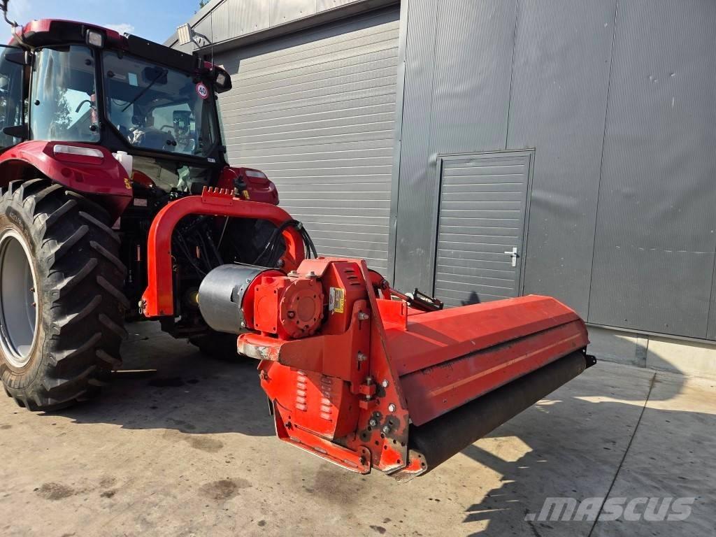 Maschio Giraffa 210 Falciatrici/cimatrici per pascoli