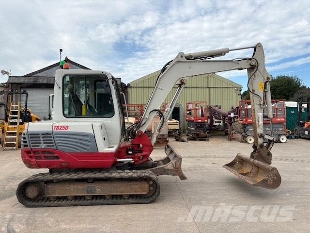Takeuchi TB 250 Miniescavatori