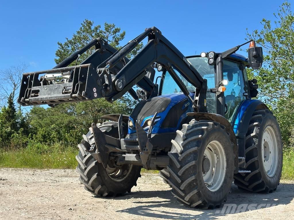 Valtra G 135 Versu Trattori