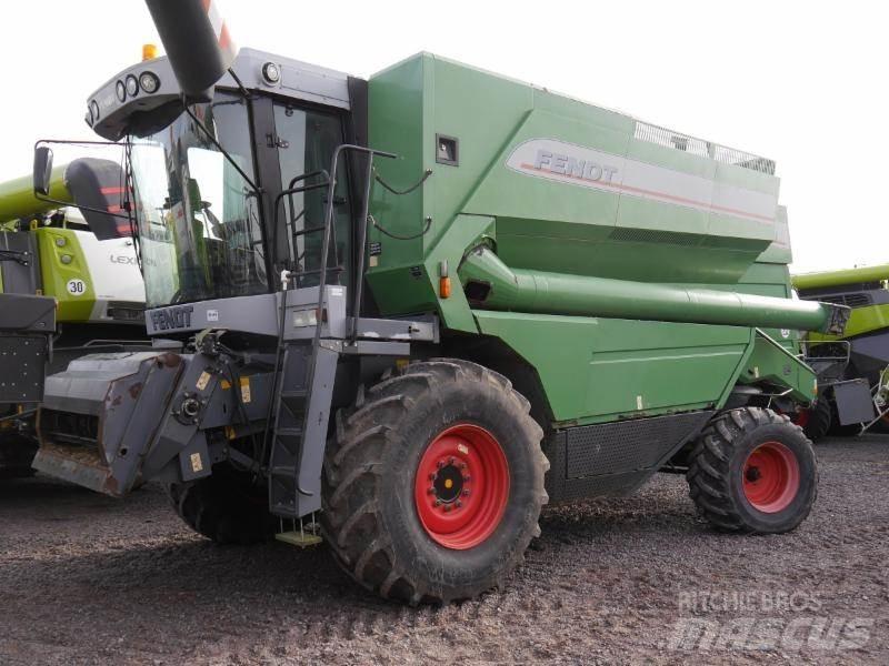 Fendt 8350 Mietitrebbiatrici