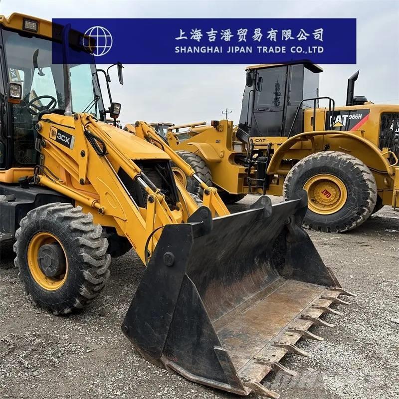 JCB 3 CX Escavatori gommati