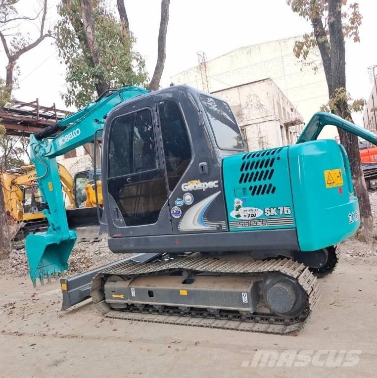 Kobelco SK 75 Escavatori medi 7t - 12t