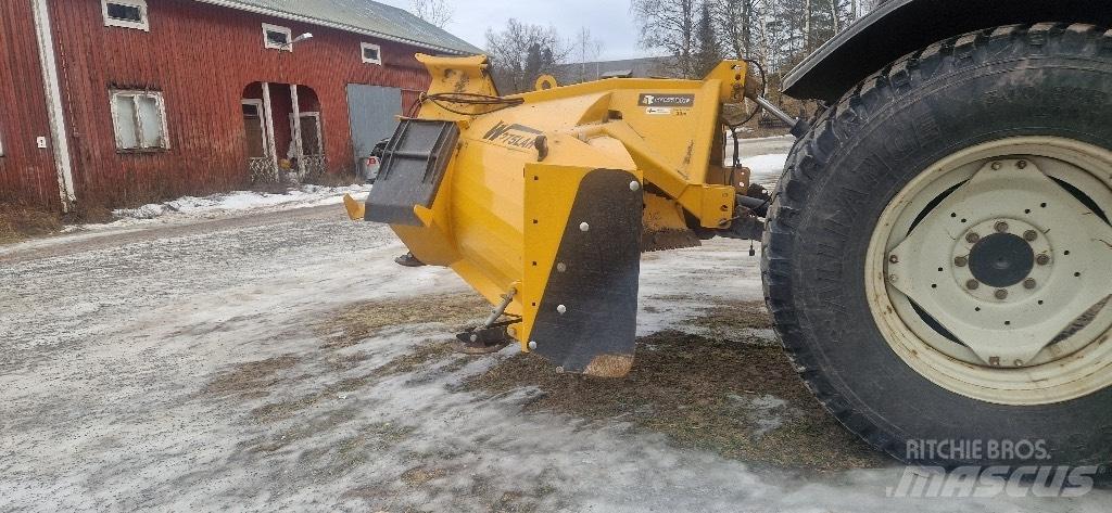 Wieska 275 LAH Spazzaneve
