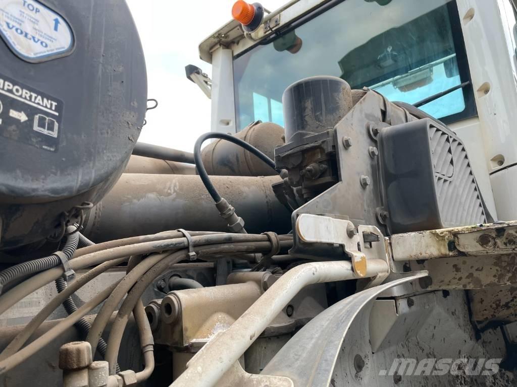 Volvo L 150G Pale gommate