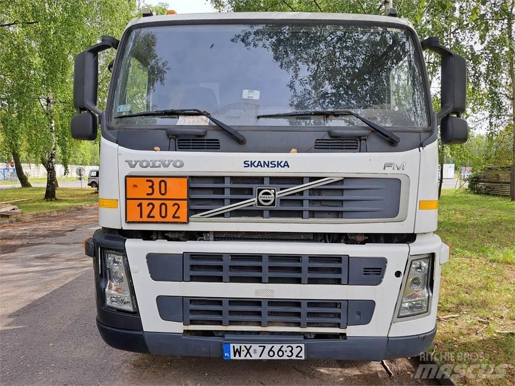 Volvo FM 260 Cisterna