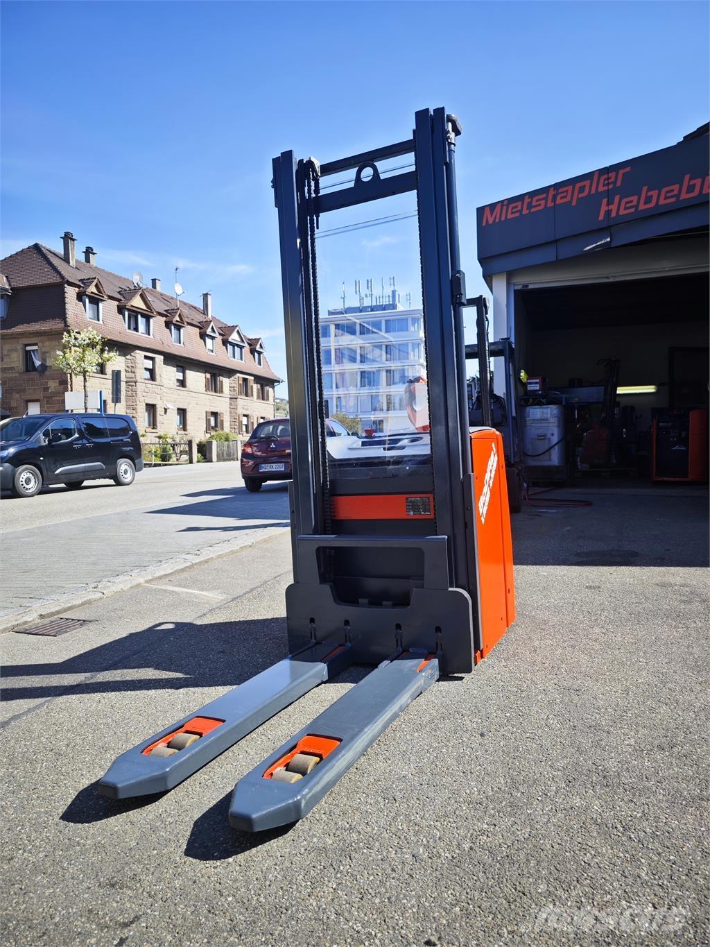 Linde L16 Carelli stoccatori  automatici-usati