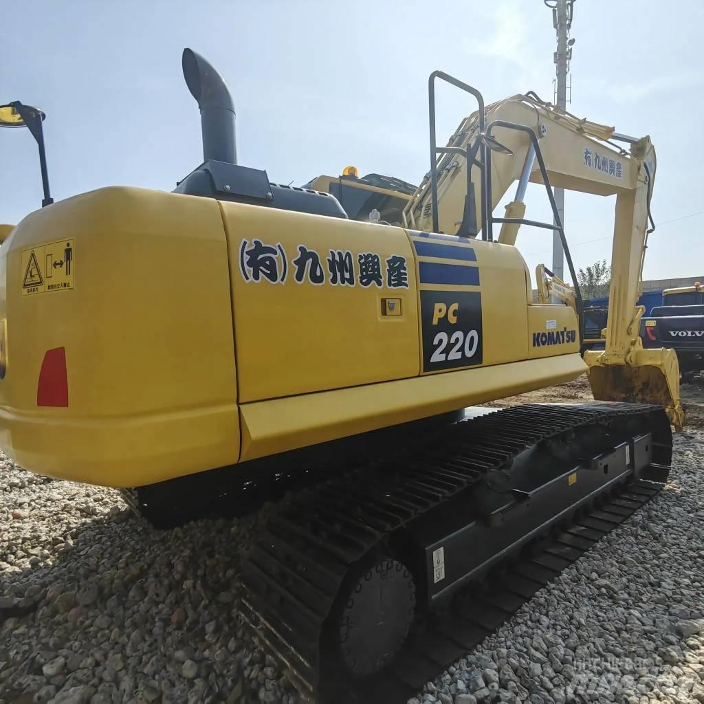 Komatsu PC 220-8 Escavatori cingolati