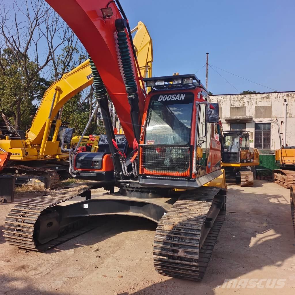 Doosan DX 300 LC Escavatori cingolati