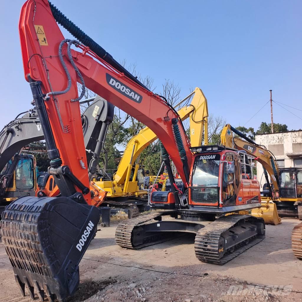 Doosan DX 300 LC Escavatori cingolati