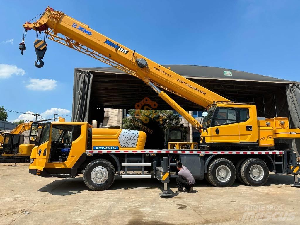 XCMG XCT 25 Gru per tutti i terreni