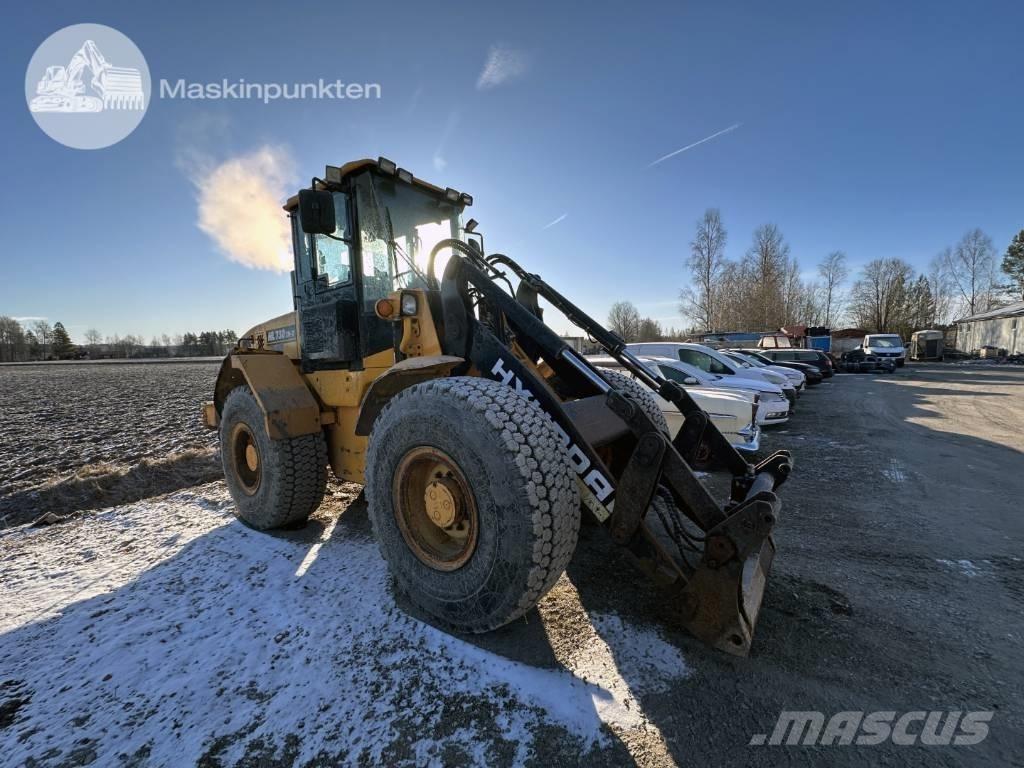 Hyundai HL 730 TM-7 Pale gommate