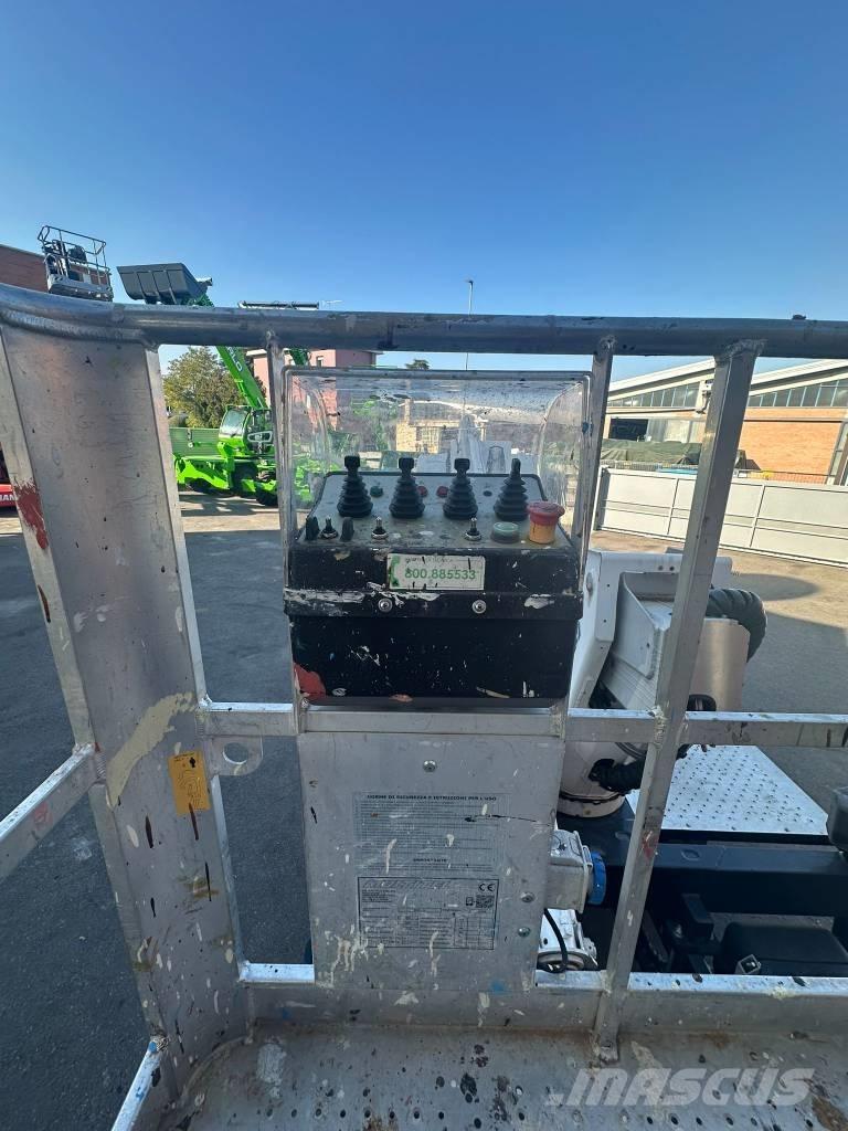 Multitel MX 200 Piattaforme autocarrate