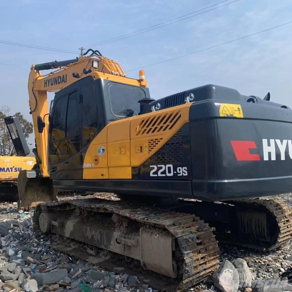 Hyundai 220LC-9S Escavatori cingolati