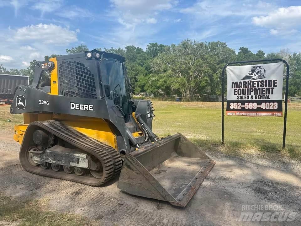 John Deere 325G Mini Pale Gommate